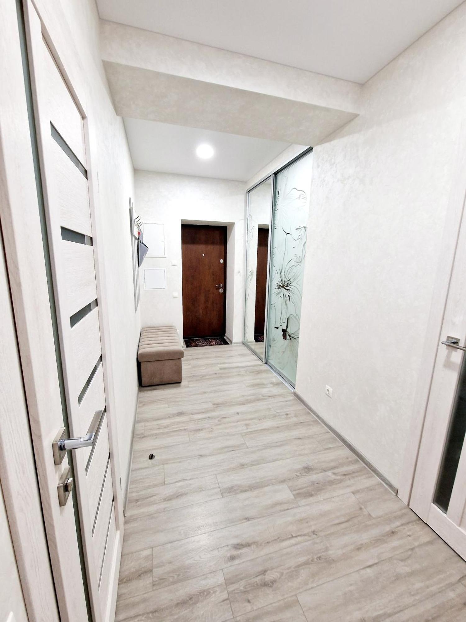 Apartament On Chornovola, 40 Жк "Варварівка" Lutsʼk Exteriör bild